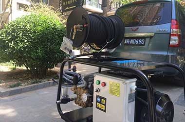 电机型管道高压疏通清洗机—用于500mm管径疏通清洗